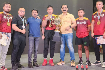 Arm wrestling international gold awrhtu Mizo tlangvalte