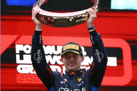 Verstappen chungchangah F1 milian pahnih inchhang lawk!